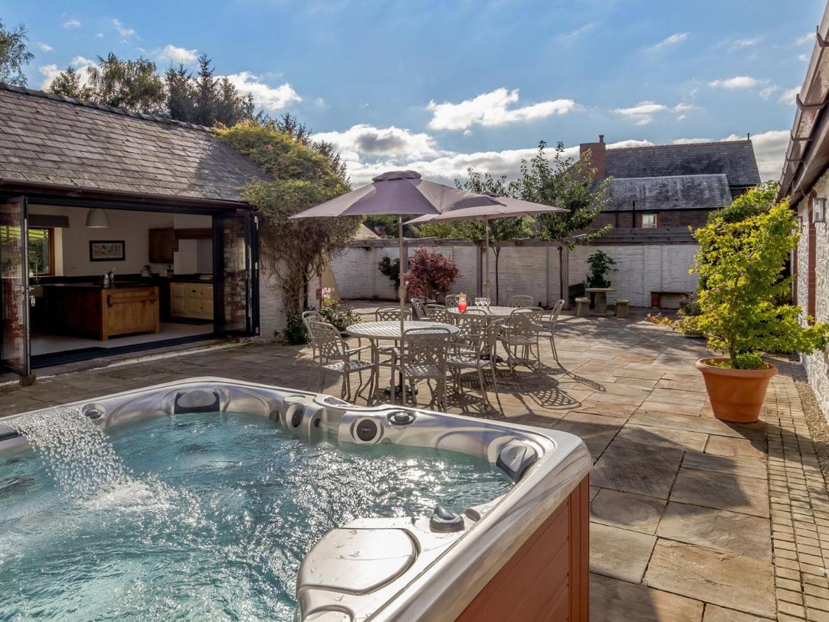 White Horse Farm Villa Abergavenny Buitenkant foto